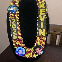 Graduation leis