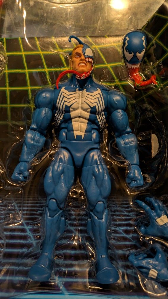 Marvel Legends Gamerverse Captain America Vs Venom (Blue Venom Only)