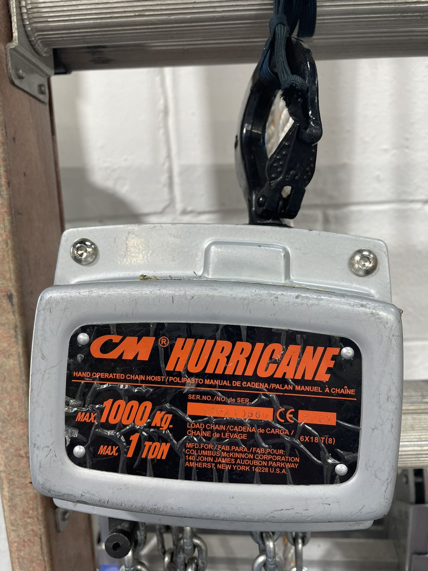 Cm Hurricane 1 Ton 30 Foot Chain Lift