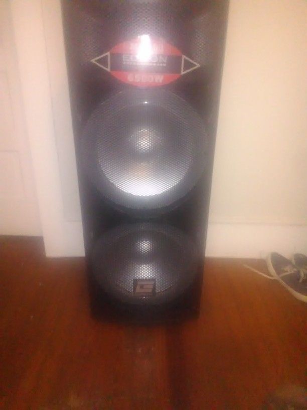 M-8000 Edison Professional 6500 Watt Bluetooth