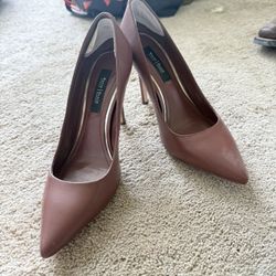 White House Black Market Size 7 New