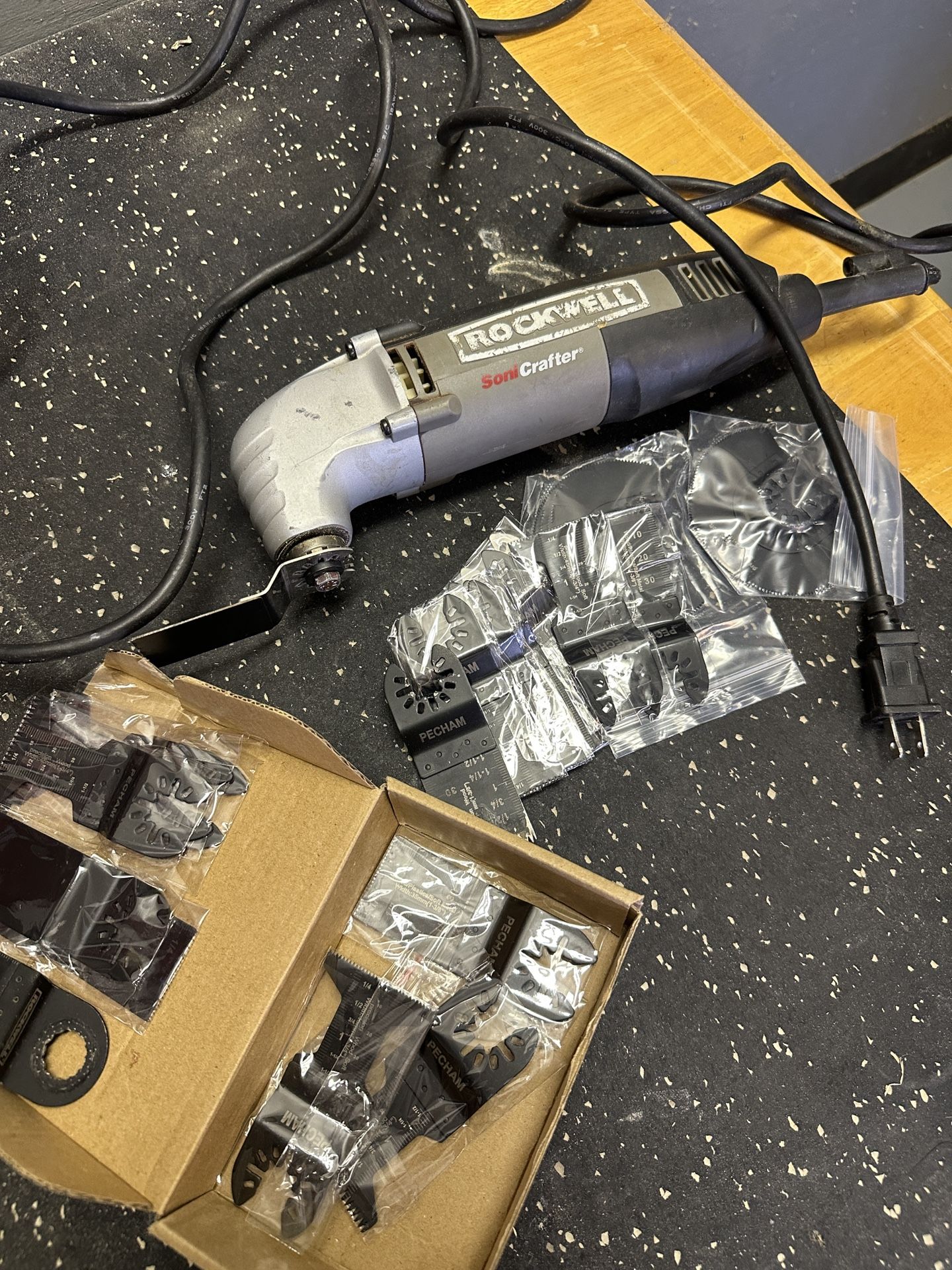 Rockwell Oscillating Tool