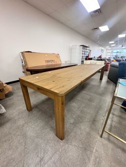 Huge noeline extendable dining table