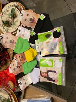 Imagin8 aprons and pet bandanas brand new