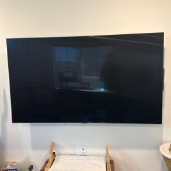 75 inch Samsung QLED TV