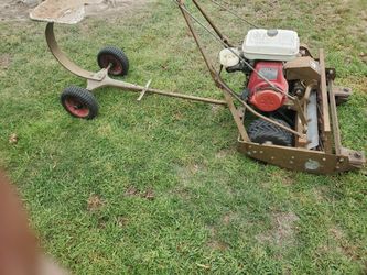 Commercial lawnmower