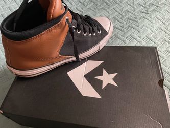 Converse High-Top Sneakers Black and Brown