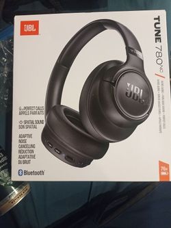 JBL TUNE 780NC
