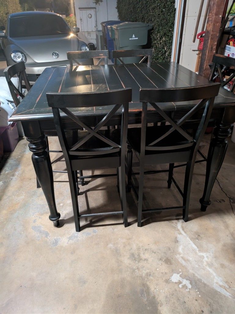 Dining Room Table