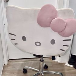 Hello Kitty Chair 
