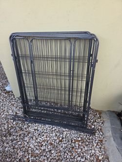 Portable Metal PlayPen for dogs
