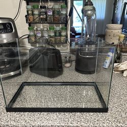 Fish Tank / Fish Equipment 