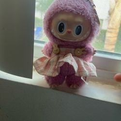 pink labubu