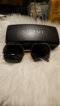 Versace Sun Glasses Gold