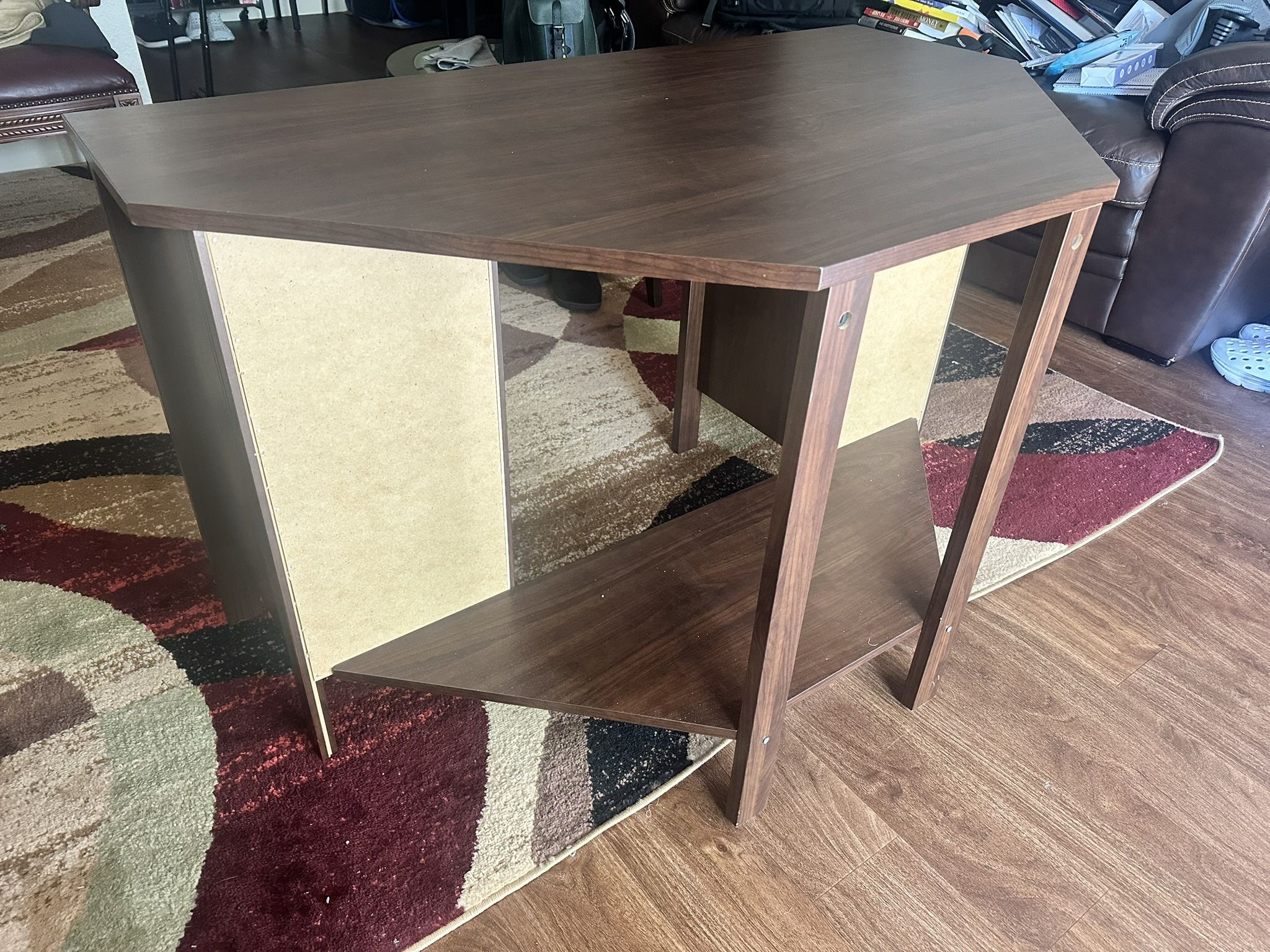 Corner Desk