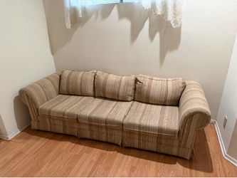 Vintage 1980s/90s 3-Cushion Sofa Couch – Great Condition & Comfortable