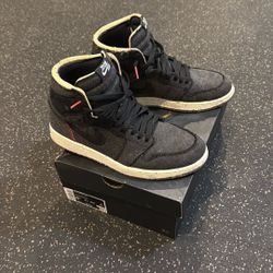 Nike Air Jordan 1 Pink And Grey, Size 8.5. 