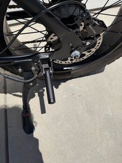 NEED GONE Macfox x7l send offeres perfect condition 32miles(no trades) cash only