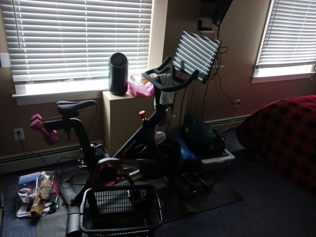 Peloton Bike