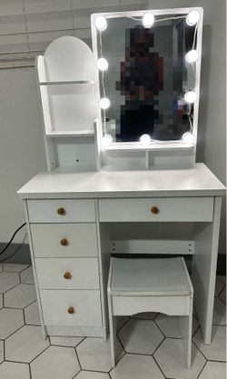 Makeup Vanity with Lights and Stool