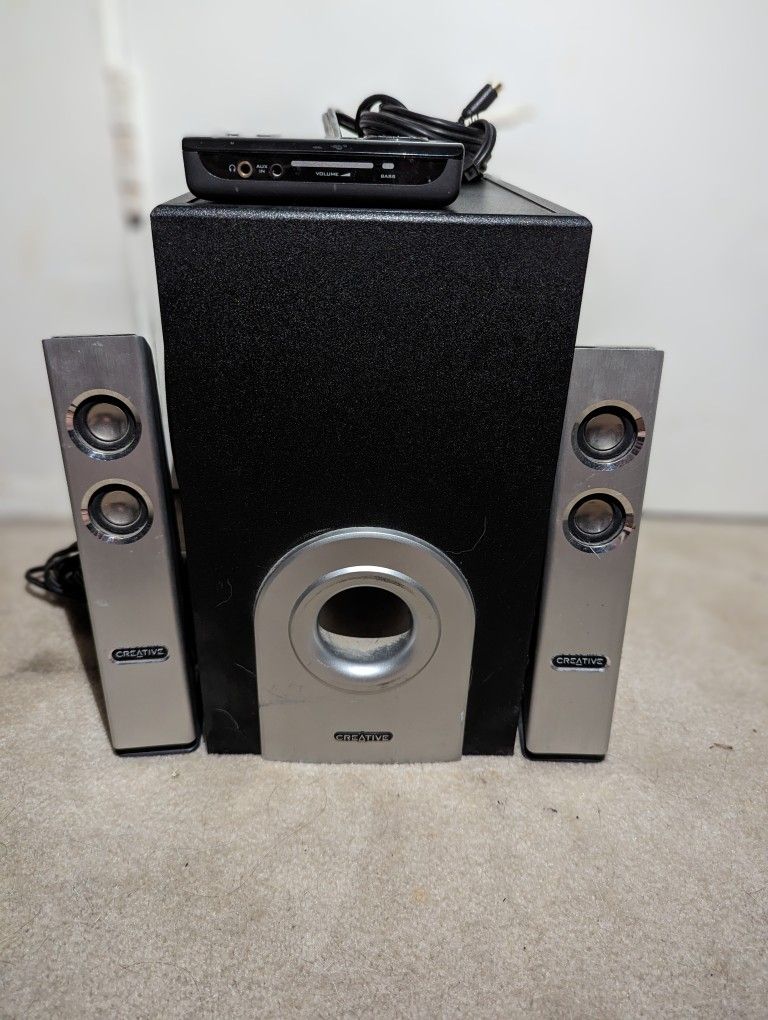 Creative Labs I-Trigue L3800 2.1 Computer Speakers