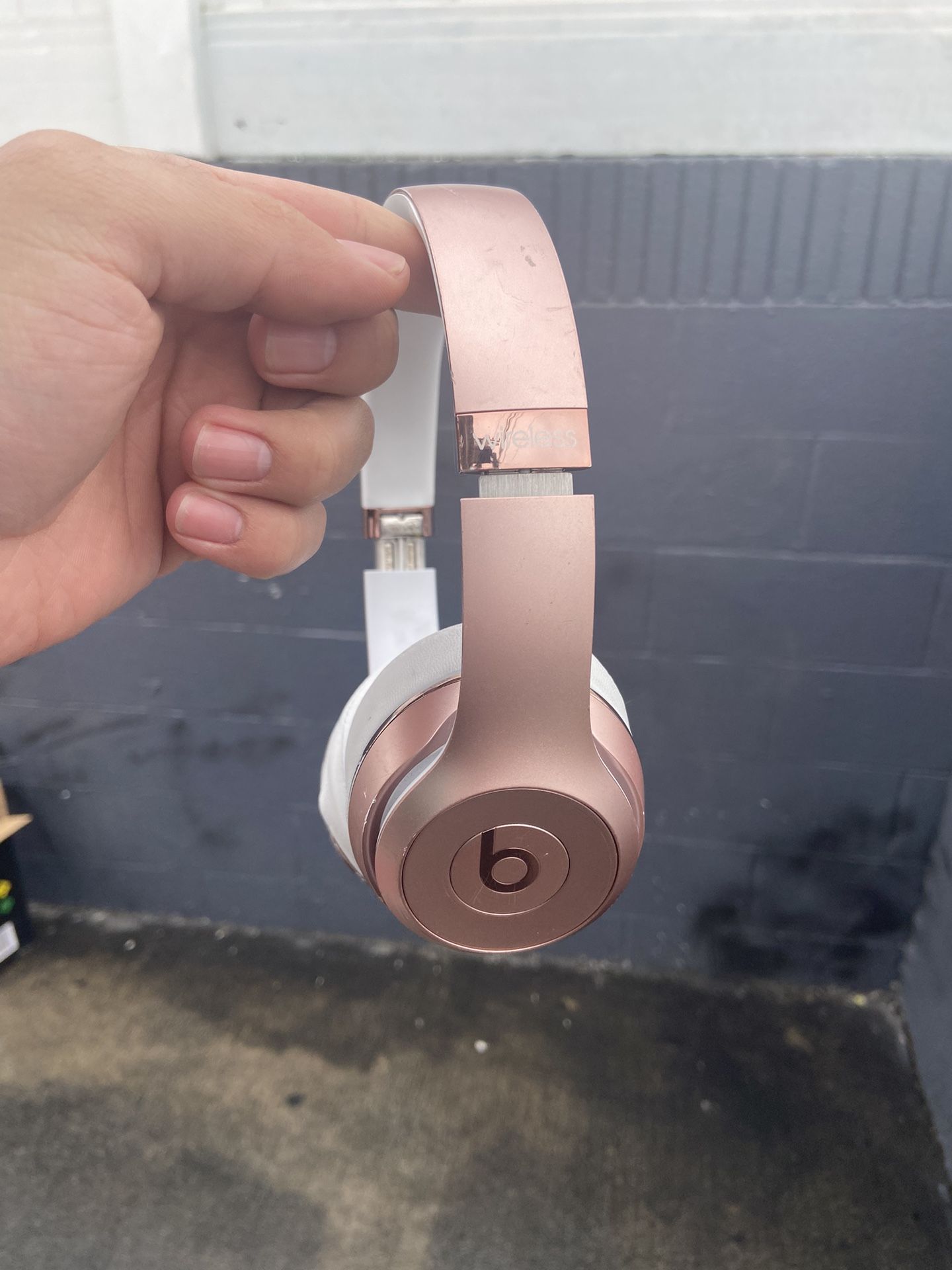 Beats Solo Wireless