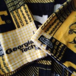 Georgia Tech Snuggie for Sale in Cape Coral FL OfferUp