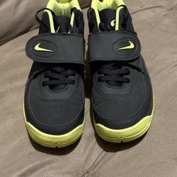 Nike Air Mission Junior Seau 