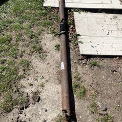 2 Piece Drive Shaft Chevy Silverado 2500 Short Bed 