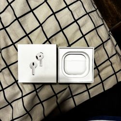 AirPod 4s