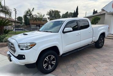 2017 Toyota Tacoma