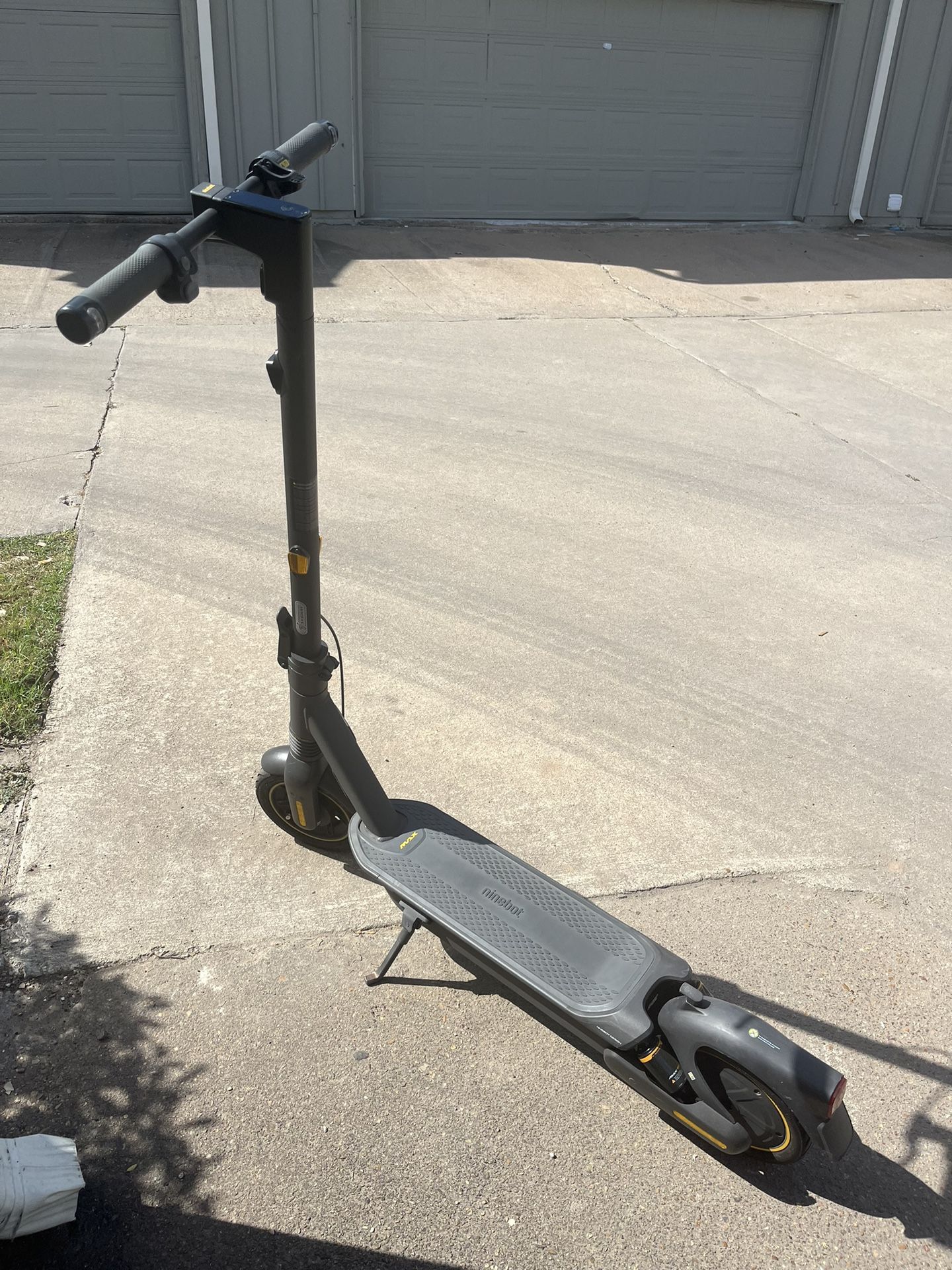 Segway Ninebot Max G2 Electric Scooter
