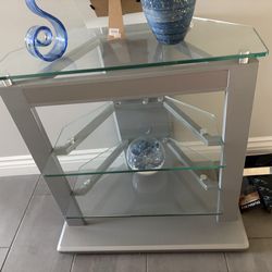 Glass shelf glass stand