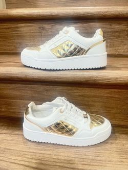 G Los Angeles Shoes For Woman’s Size 7.5