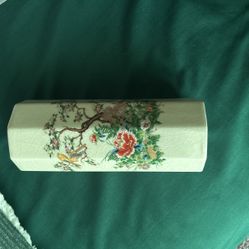 Antique Chinese Vase