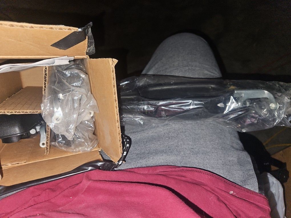 2007 GM Truck Black EXTERIOR DOOR HANDLE SET