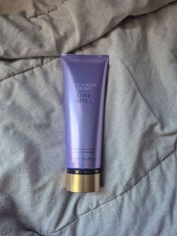 VS Lotion "Love Spell"