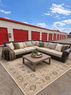 Sectional Sofa – $450 – Delivery Available