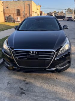 Car Hyundai Sonata limit