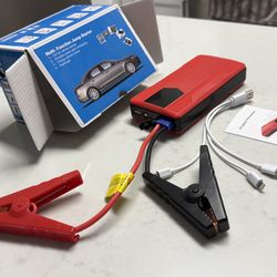 Portable car jump starter