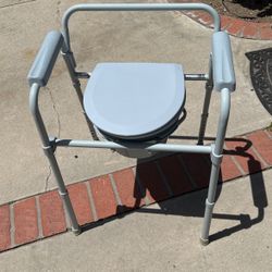Toilet For Travel Or Homecare