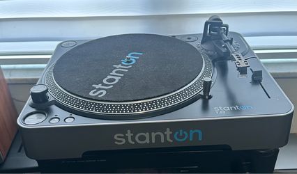 Turntable  Stanton