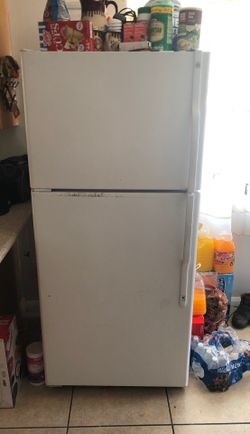 Refrigerator GE