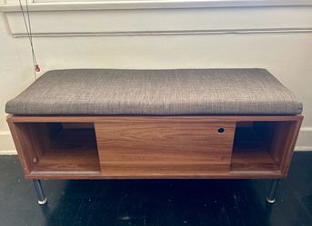 MCM Entryway Storage Bench