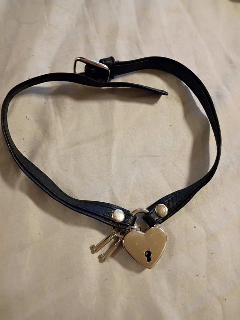 Choker Necklace