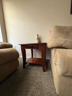 Side table ( have a full set )