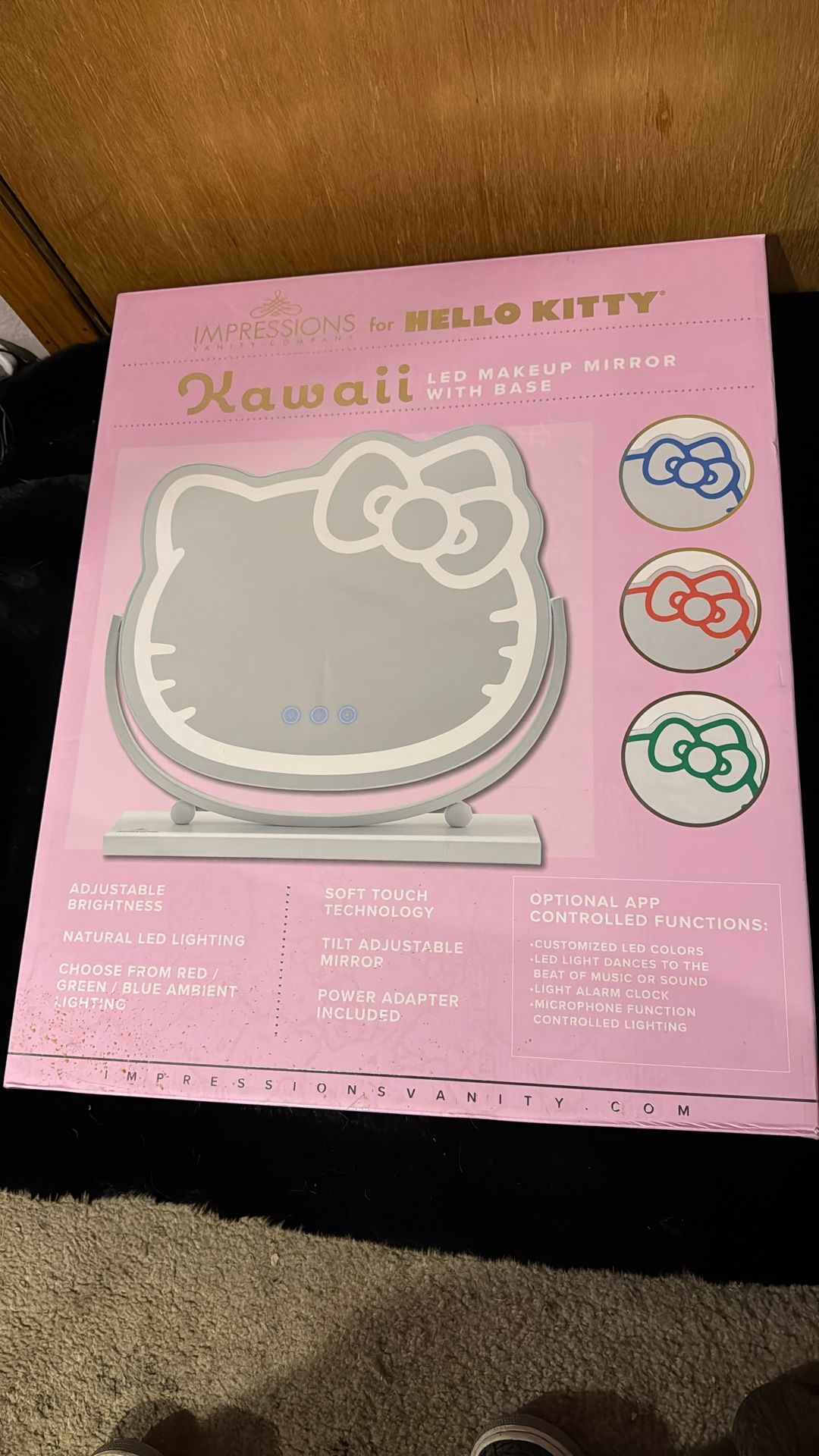 Hello Kitty Led Stand Up Mirror