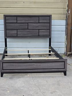 QUEEN BED FRAME