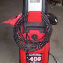 Clean Force 1400 PSI Pressure Washer - No Wand 