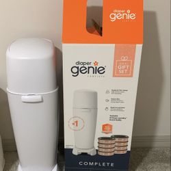 Diaper Genie with 3 Refills 